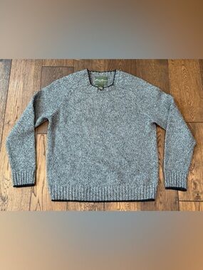 Eddie Bauer 80% Lambs Wool, Knitted Heather Gray Crewneck Sweater, Size L